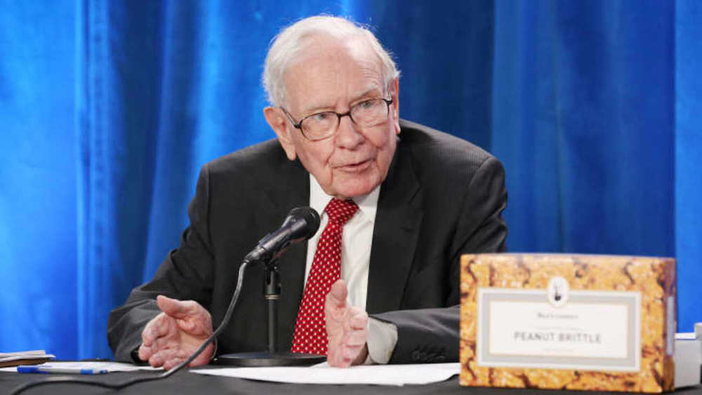 106877010-1619963580487-106877010-1619898547023-buffett1