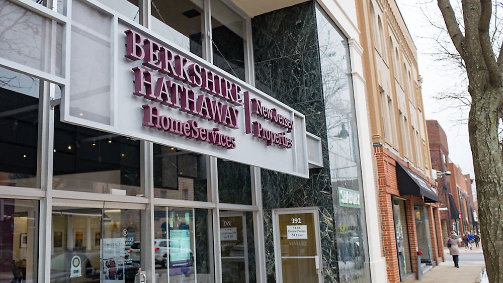 How-to-buy-Berkshire-Hathaway-stock