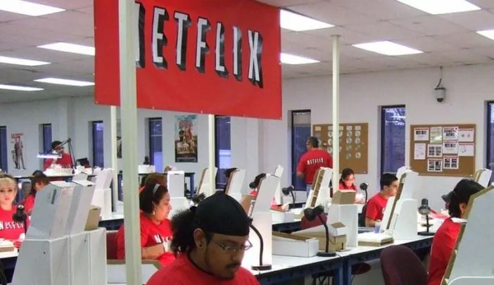 Netflix-employees copy