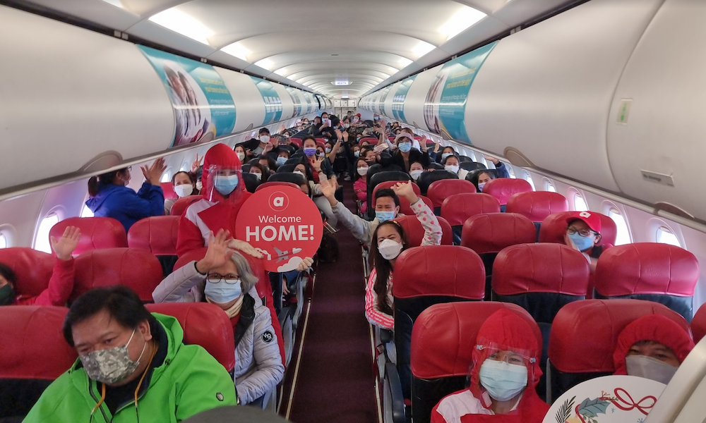 Photo+Release+1_+AirAsia+Philippines+expands+commercial+flights,++restarts+Hong+Kong+route